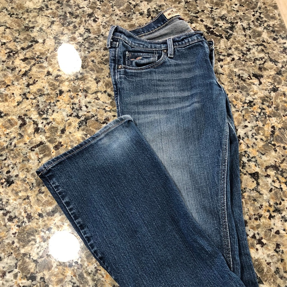 Hollister jeans size 3r